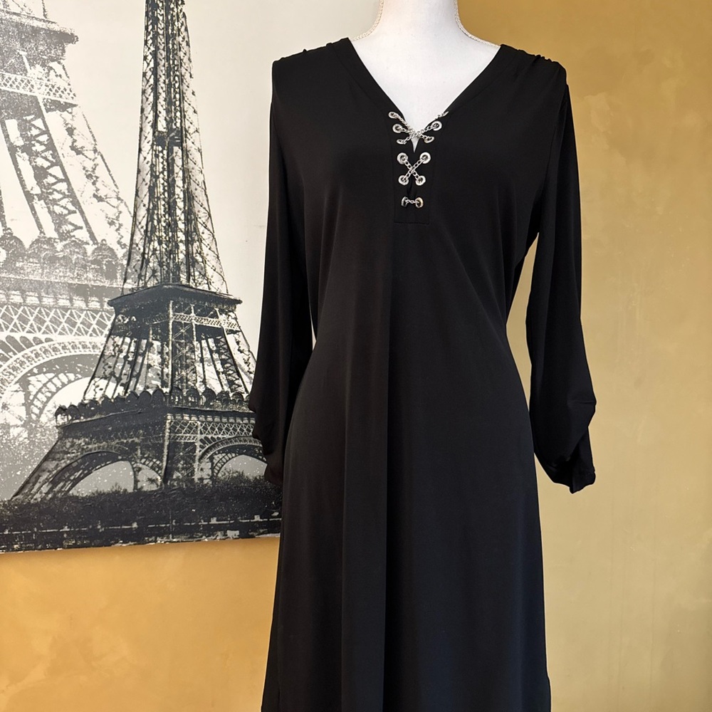 Michael Kors Black Long Sleeve Lace-Up V-Neck Dress